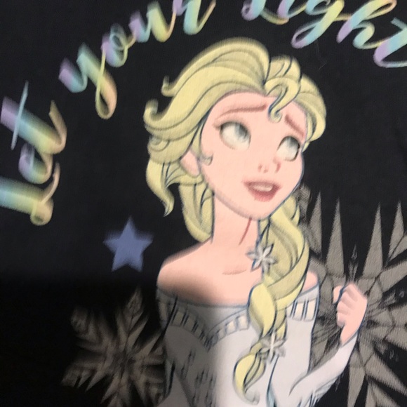 Frozen 2 Elsa T-shirt - Picture 2 of 4